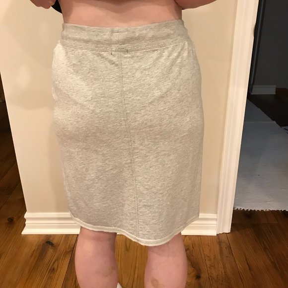 Knee length casual skirt - Picture 3 of 3